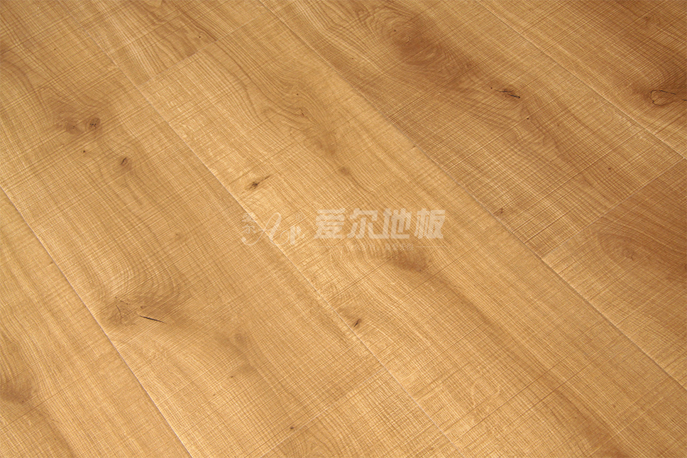 河(hé)南(nán)名牌地(dì)闆