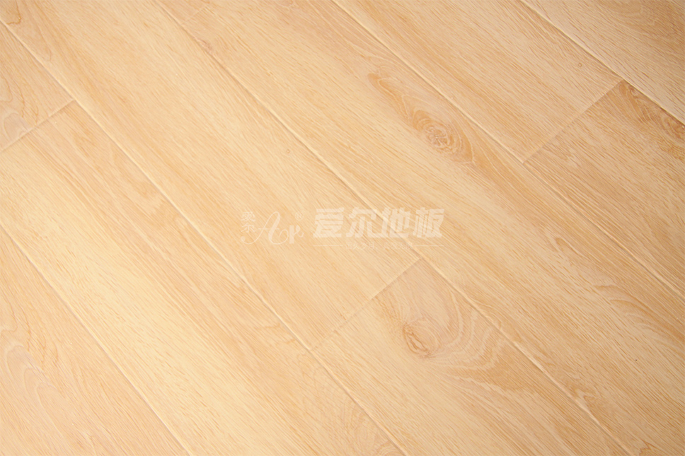 湖(hú)北(běi)名牌地(dì)闆